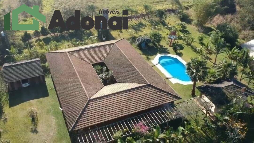 Fazenda à venda com 4 quartos, 320m² - Foto 1