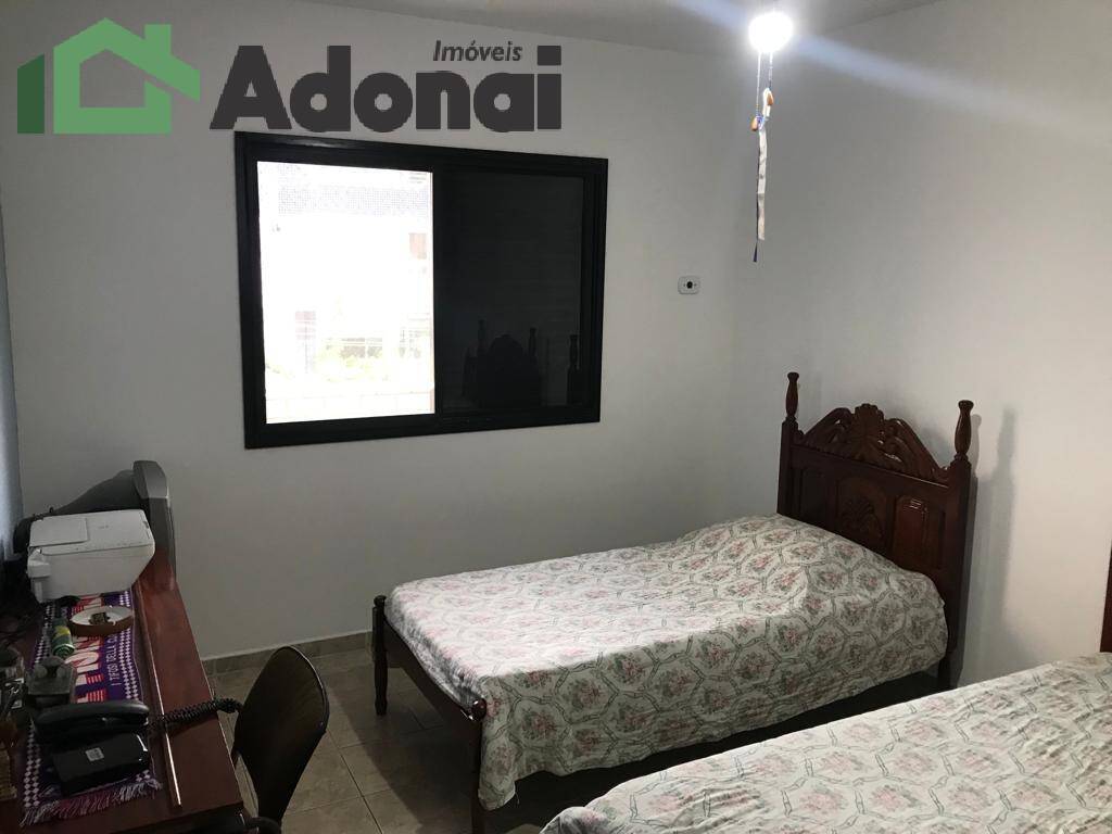 Apartamento à venda com 3 quartos, 160m² - Foto 5