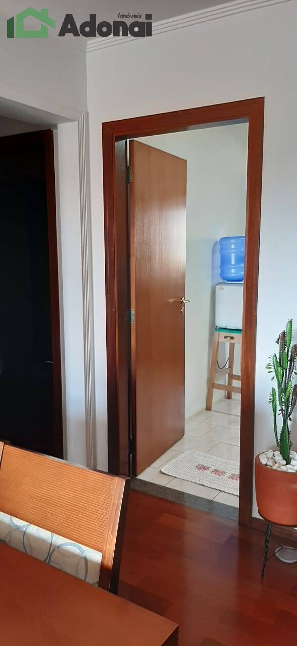 Apartamento à venda com 4 quartos, 130m² - Foto 21