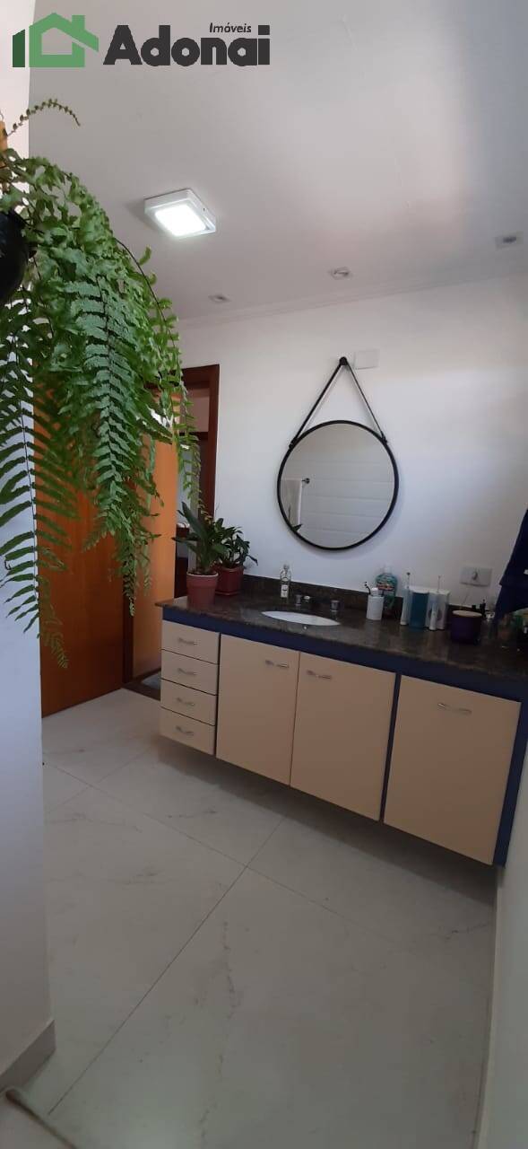 Apartamento à venda com 4 quartos, 130m² - Foto 4