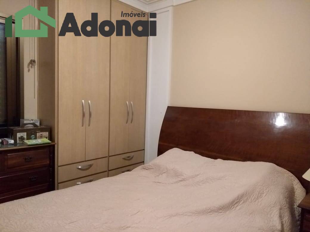 Apartamento à venda com 3 quartos, 112m² - Foto 19