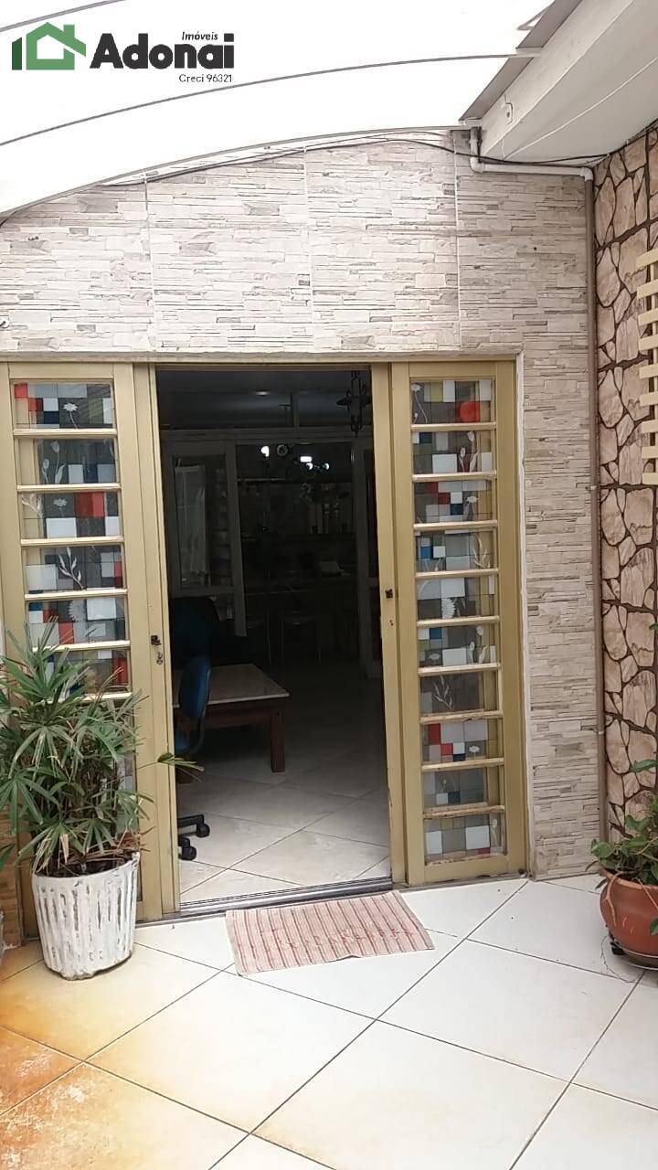 Casa à venda com 4 quartos, 130m² - Foto 30