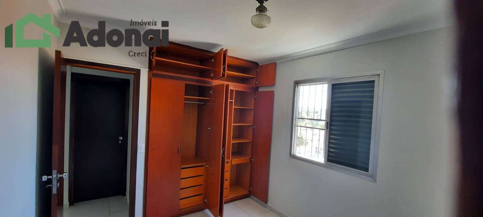 Apartamento à venda com 3 quartos, 97m² - Foto 12