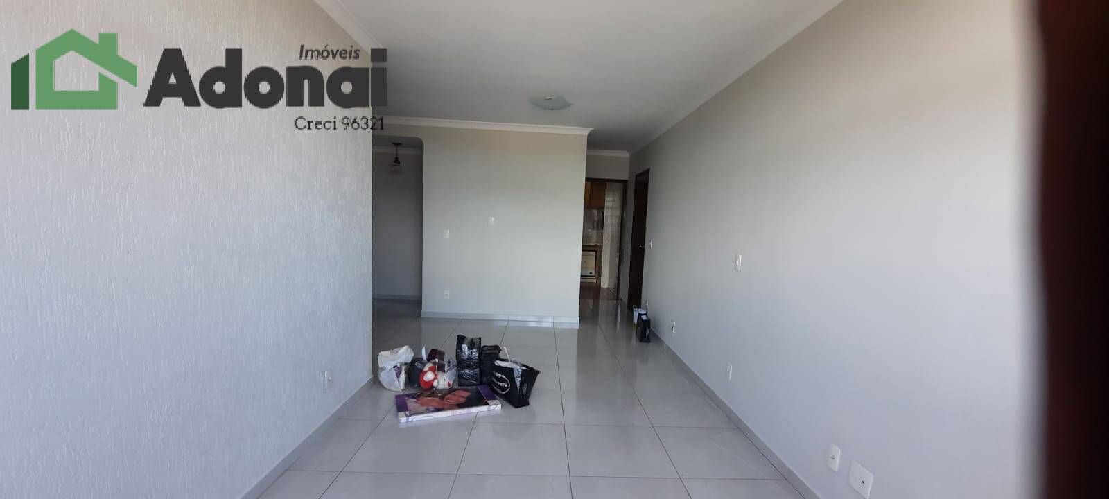 Apartamento à venda com 3 quartos, 97m² - Foto 18