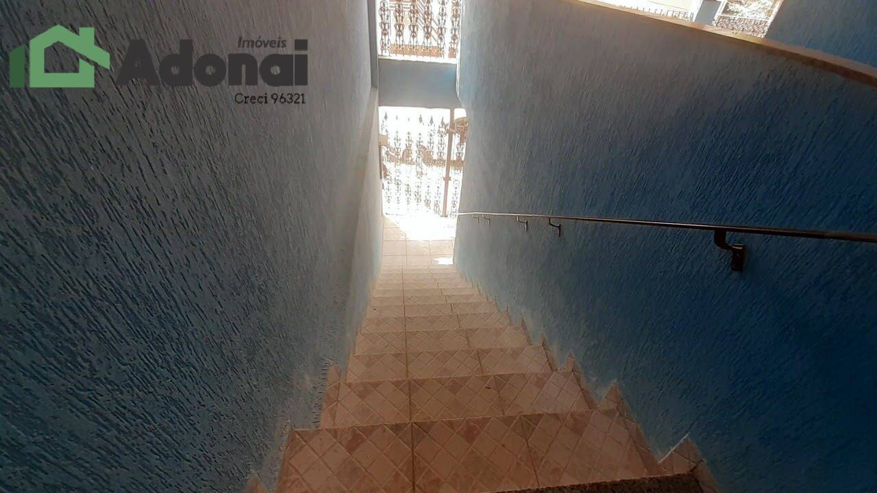 Casa à venda com 3 quartos, 254m² - Foto 5