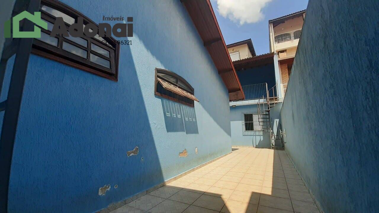 Casa à venda com 3 quartos, 254m² - Foto 13