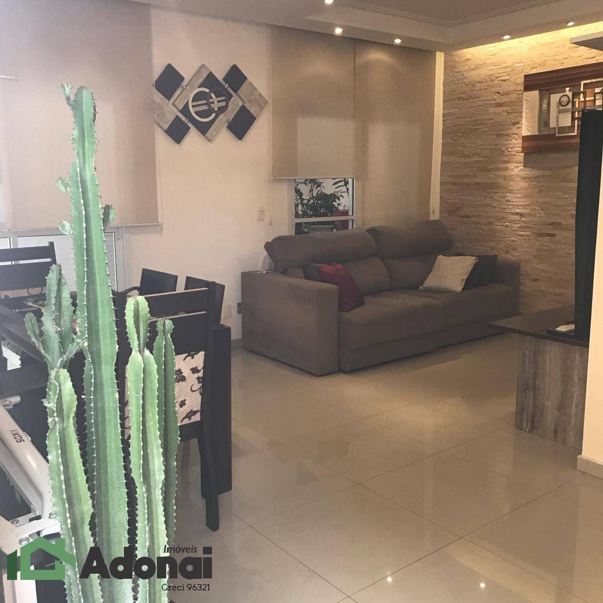 Casa à venda com 3 quartos, 94m² - Foto 12