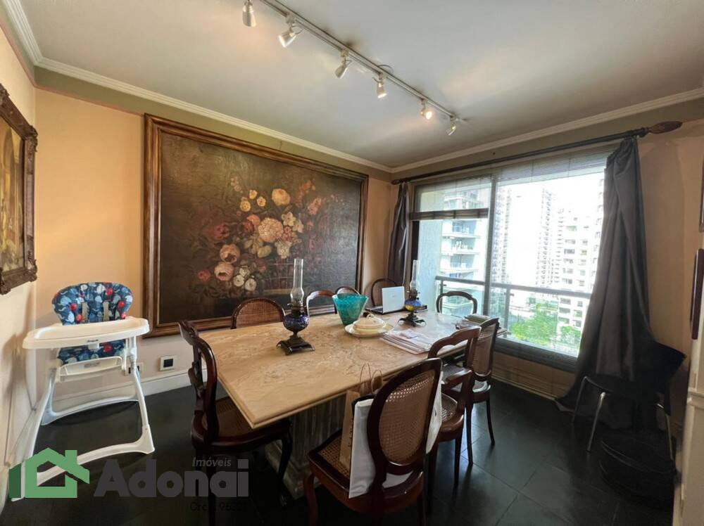 Apartamento à venda com 3 quartos, 220m² - Foto 9