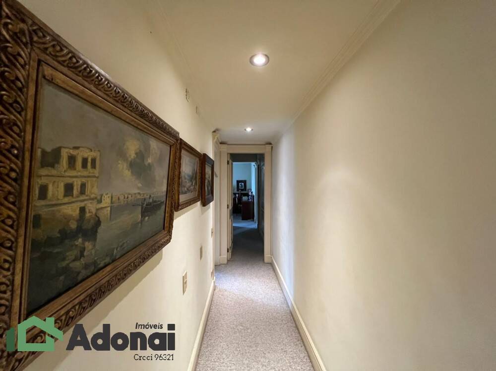 Apartamento à venda com 3 quartos, 220m² - Foto 15