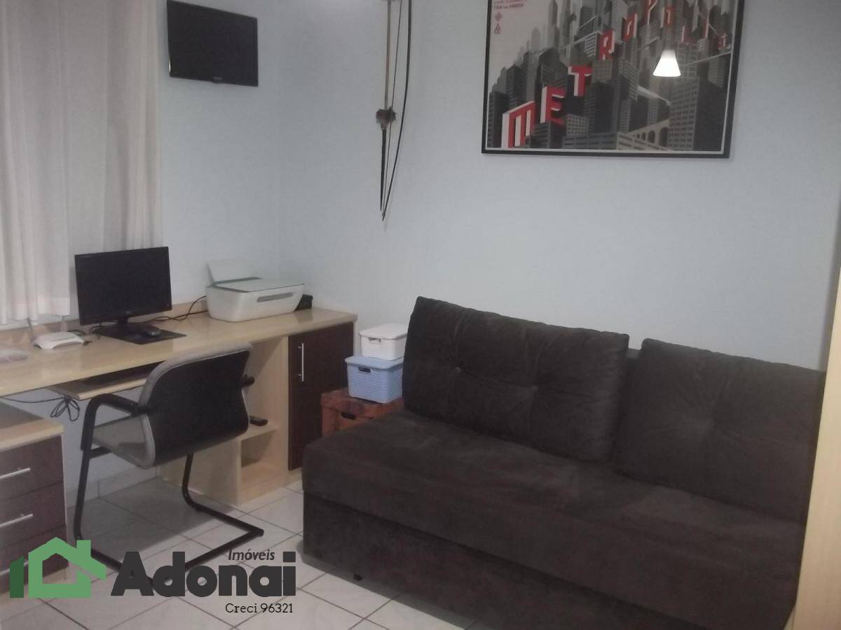 Apartamento à venda com 3 quartos, 100m² - Foto 13