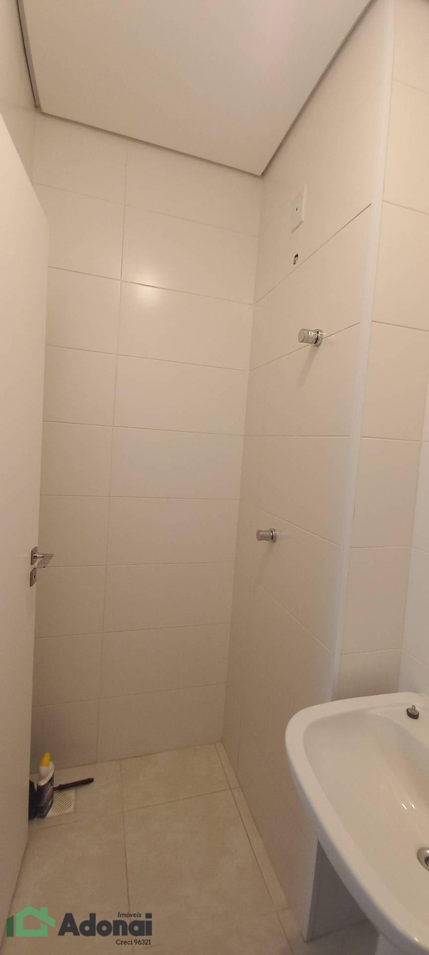 Apartamento à venda com 4 quartos, 189m² - Foto 13