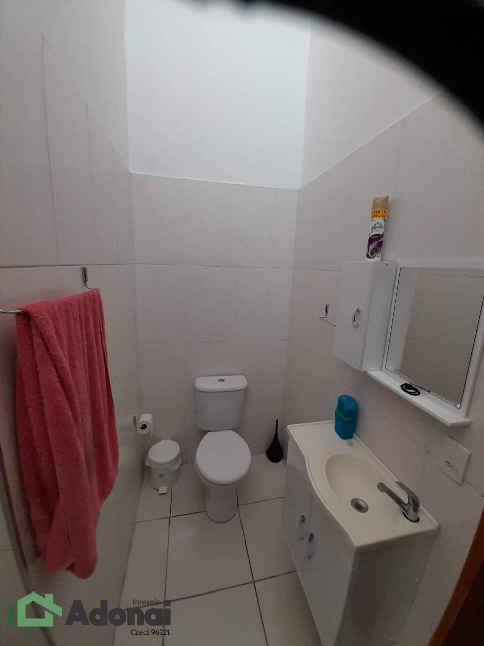 Casa à venda com 2 quartos, 70m² - Foto 5