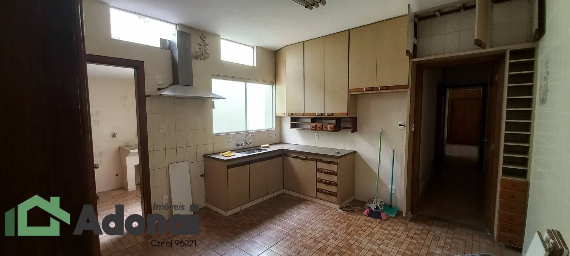 Casa à venda com 2 quartos, 183m² - Foto 5