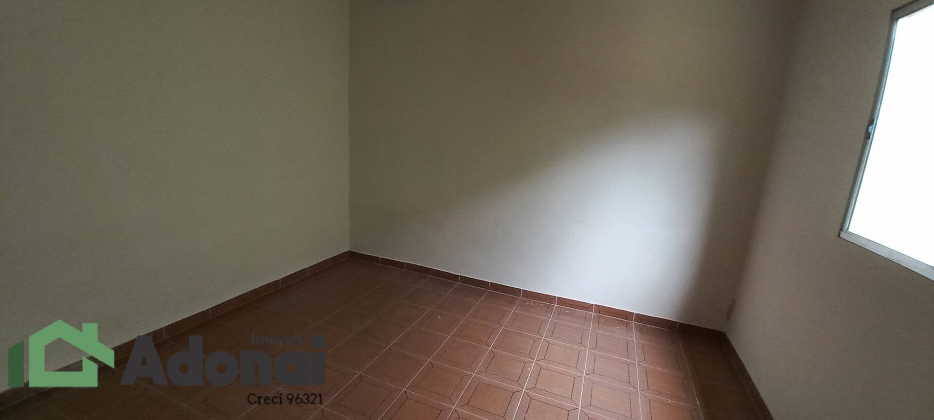 Casa à venda com 2 quartos, 183m² - Foto 12