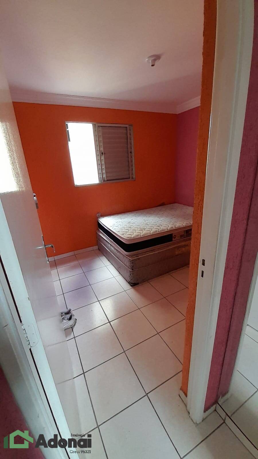 Apartamento à venda com 2 quartos, 49m² - Foto 2