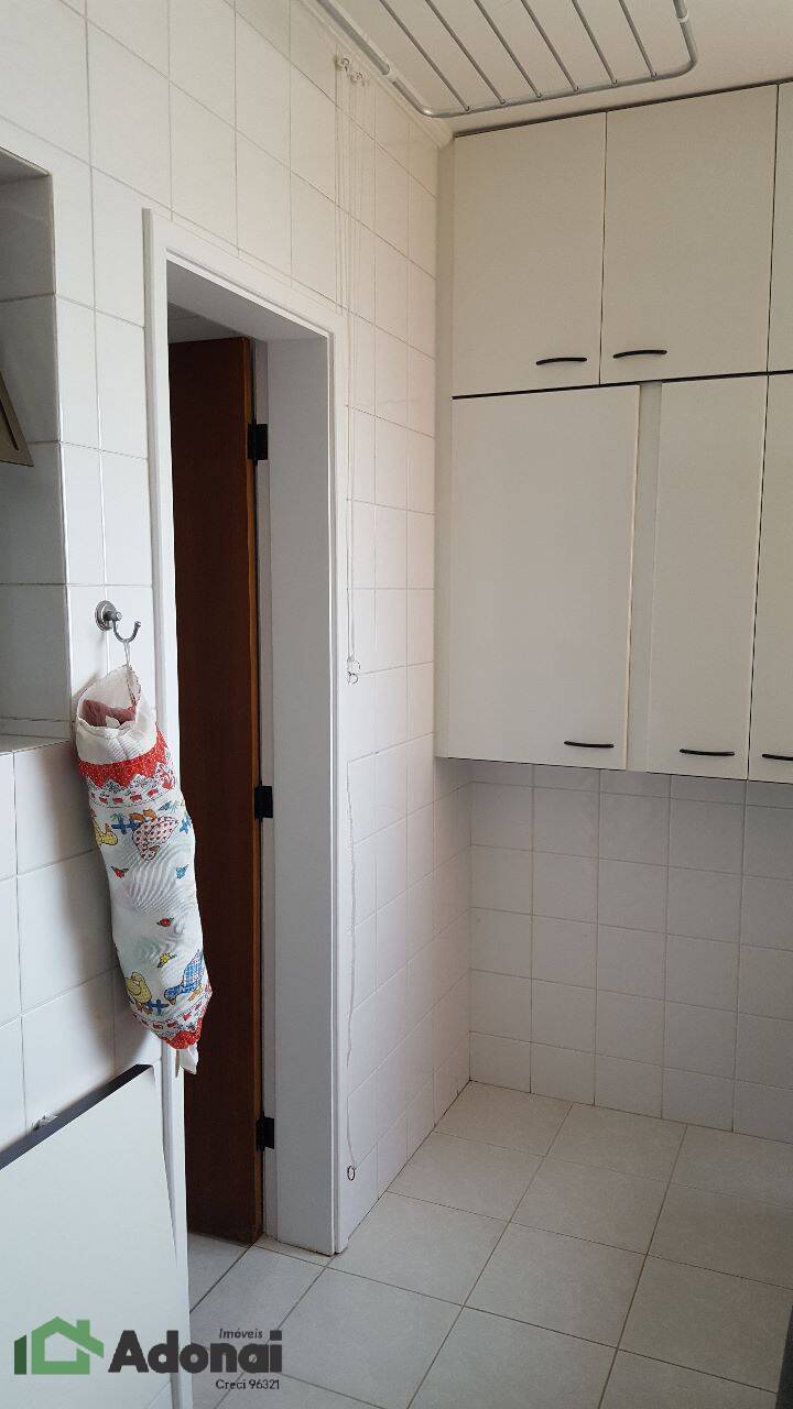 Apartamento para alugar com 3 quartos, 100m² - Foto 21