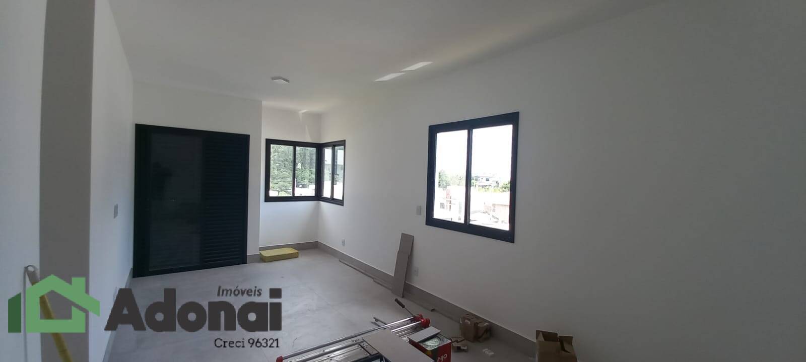 Casa à venda com 3 quartos, 208m² - Foto 7