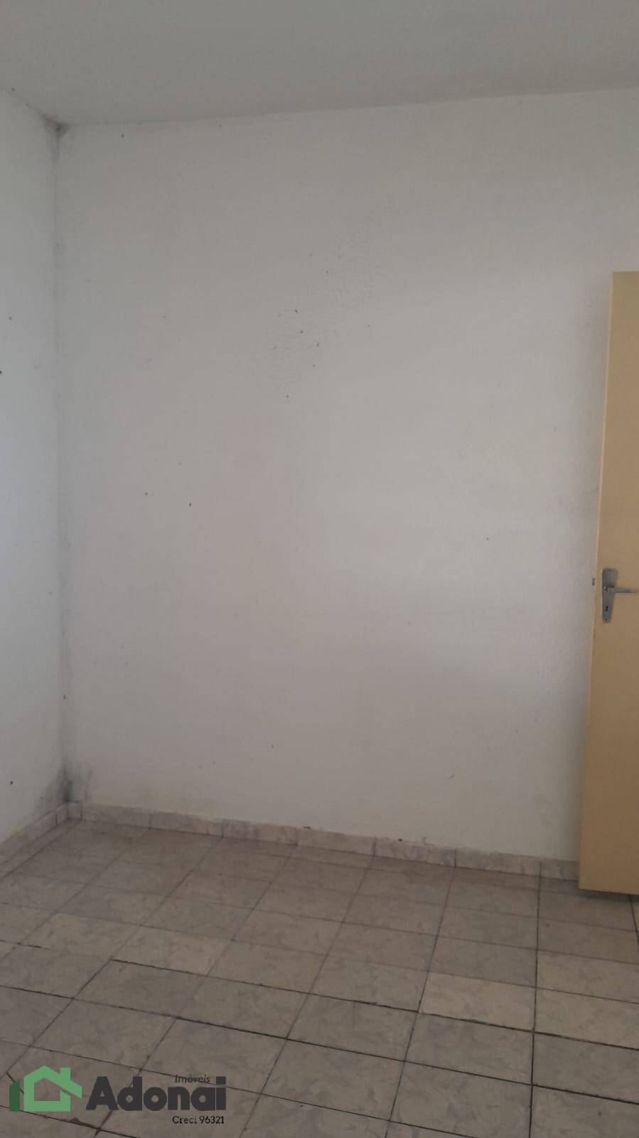 Casa à venda com 3 quartos, 271m² - Foto 5