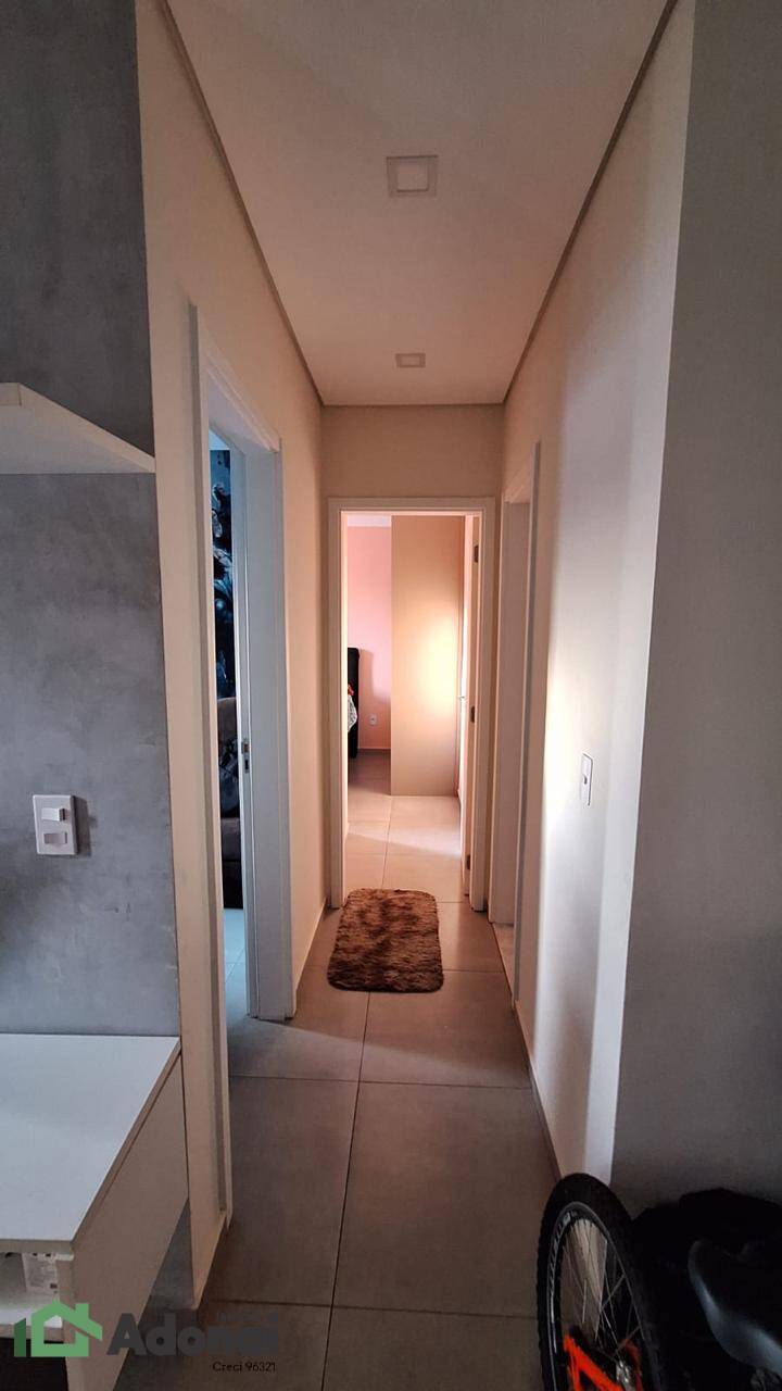 Apartamento à venda com 2 quartos, 52m² - Foto 3