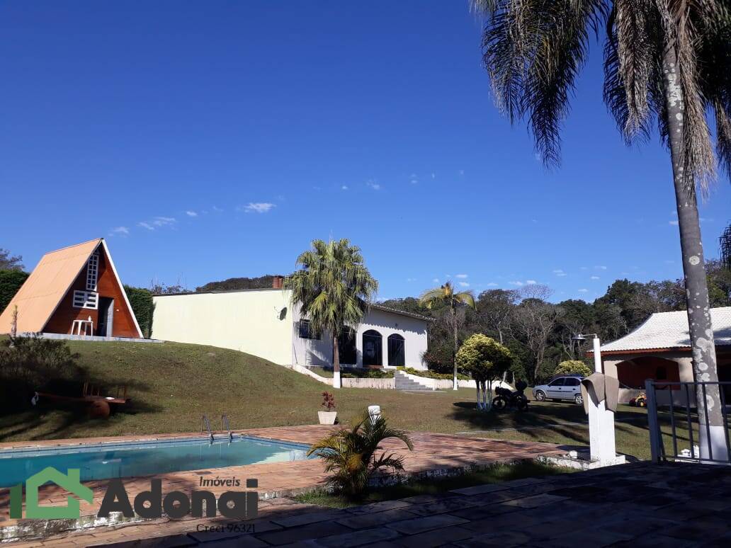 Fazenda à venda com 4 quartos, 350m² - Foto 2