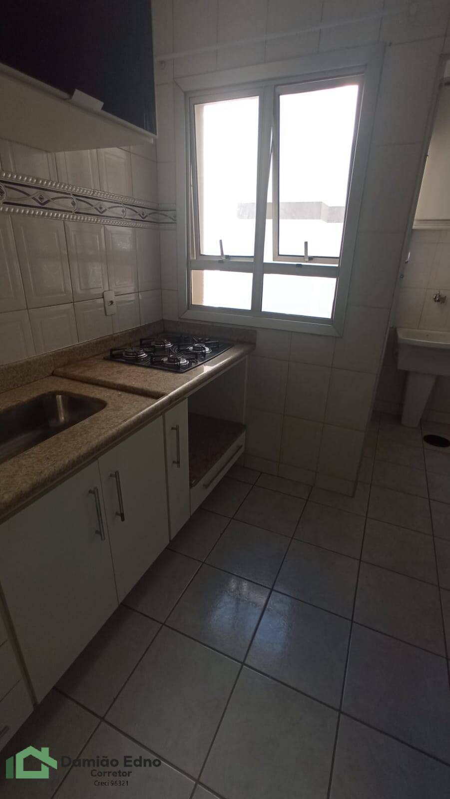 Apartamento à venda com 2 quartos, 59m² - Foto 4