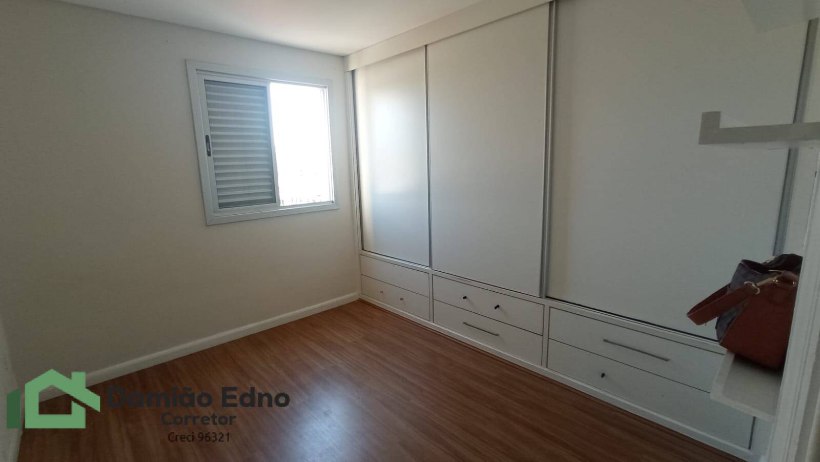 Apartamento à venda com 2 quartos, 59m² - Foto 17