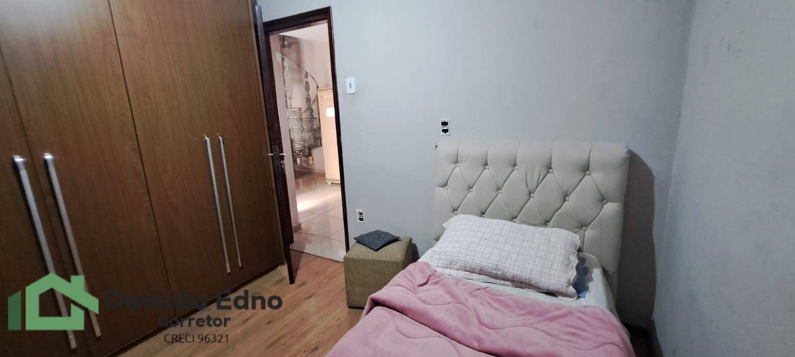 Casa à venda com 4 quartos, 190m² - Foto 18