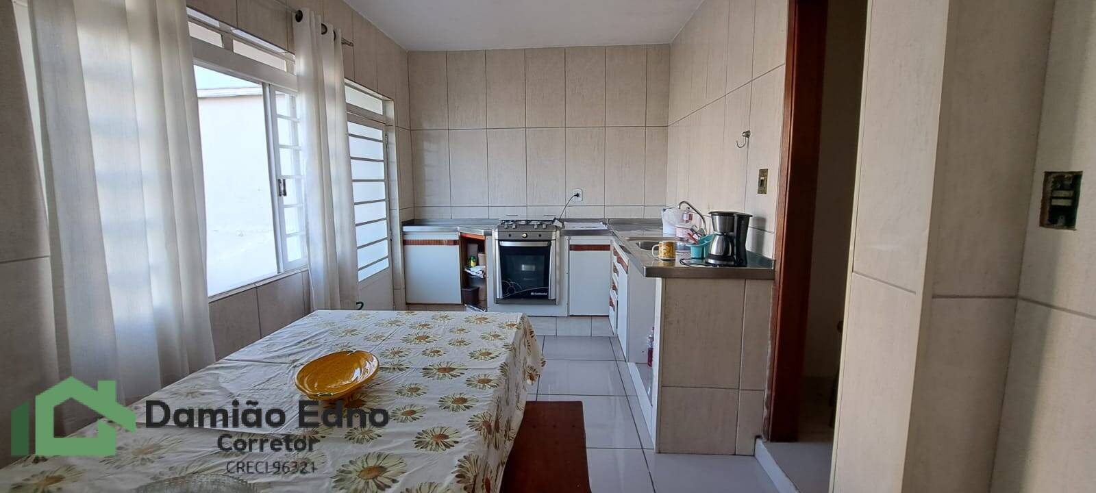 Casa à venda com 4 quartos, 190m² - Foto 24