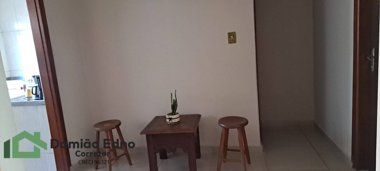 Casa à venda com 4 quartos, 190m² - Foto 25