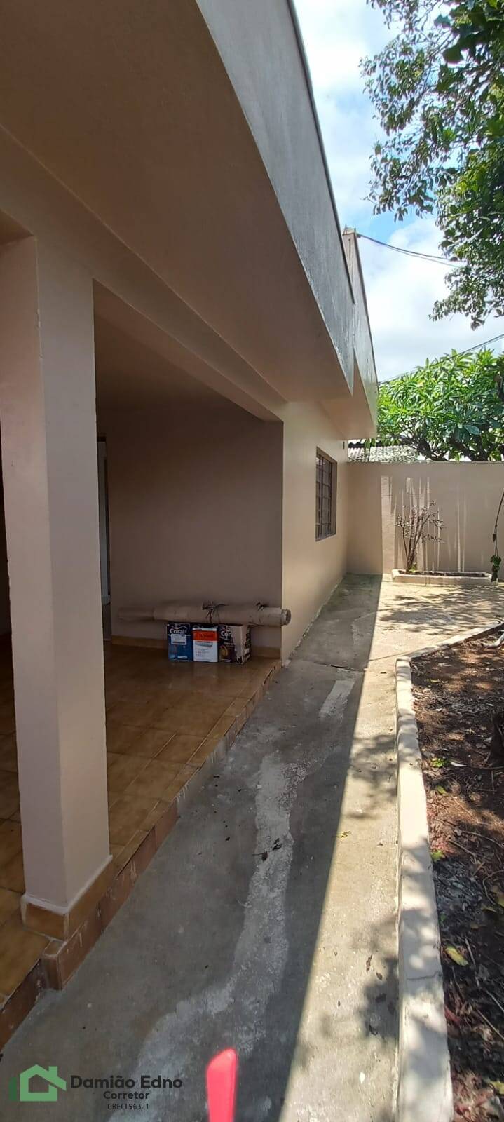 Casa à venda com 3 quartos, 109m² - Foto 10