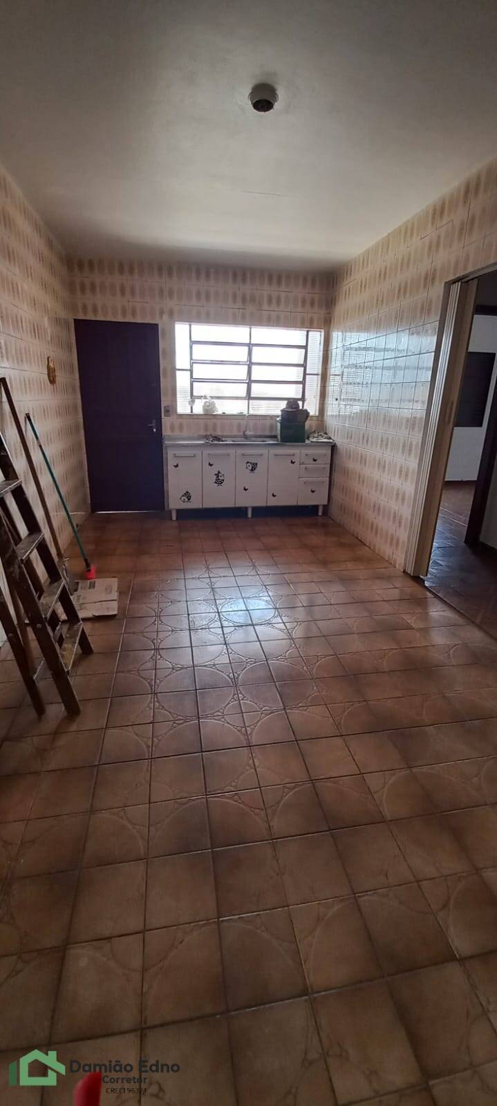 Casa à venda com 3 quartos, 109m² - Foto 5