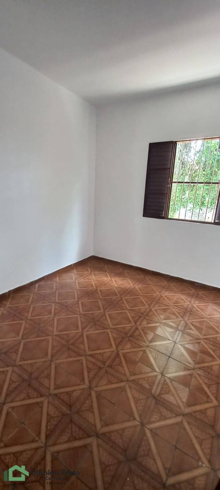 Casa à venda com 3 quartos, 109m² - Foto 4