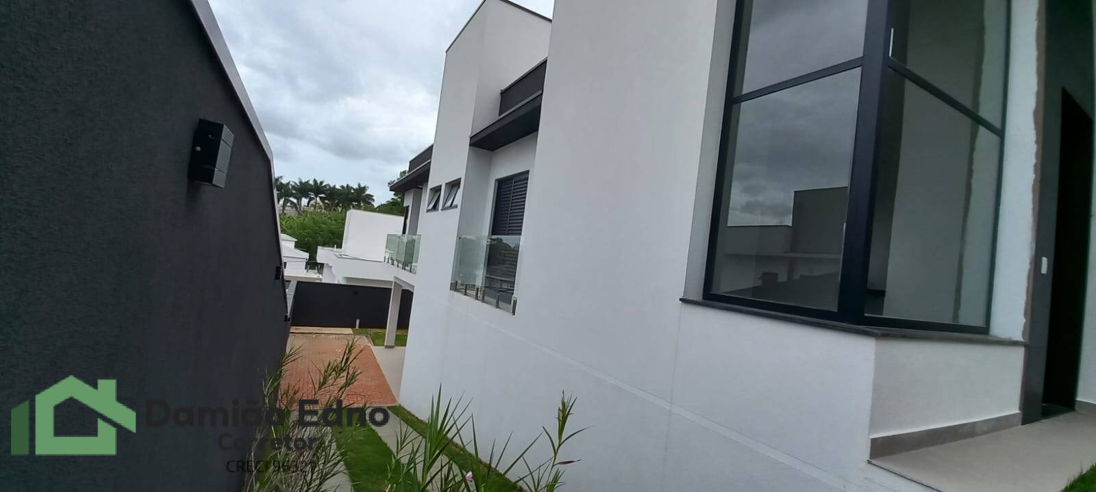 Casa à venda com 3 quartos, 208m² - Foto 23