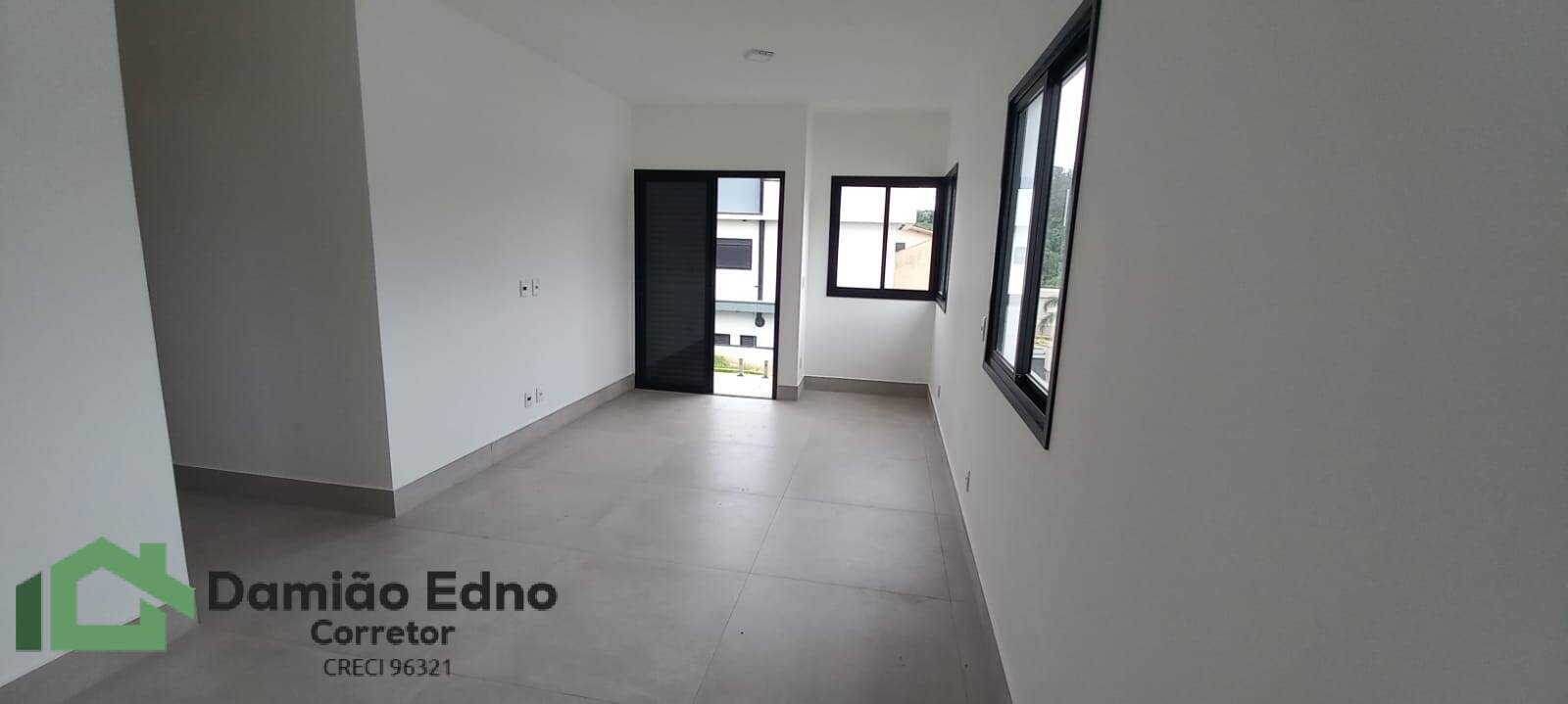 Casa à venda com 3 quartos, 208m² - Foto 30