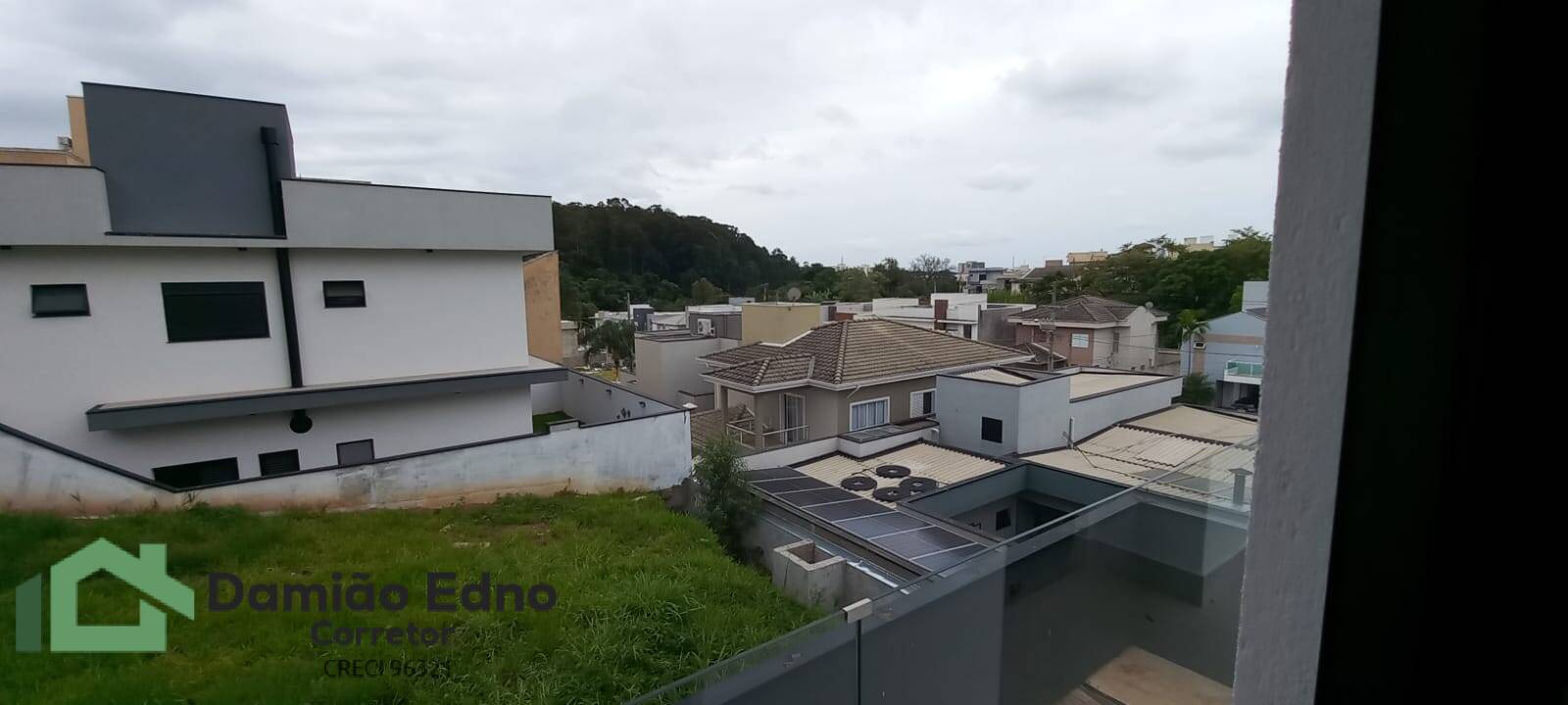 Casa à venda com 3 quartos, 208m² - Foto 29