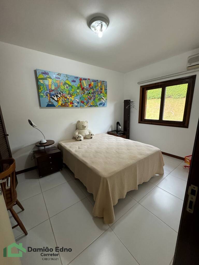 Casa de Condomínio à venda com 7 quartos, 500m² - Foto 3