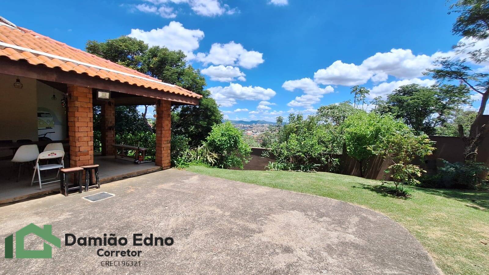 Casa de Condomínio para alugar com 3 quartos, 200m² - Foto 4