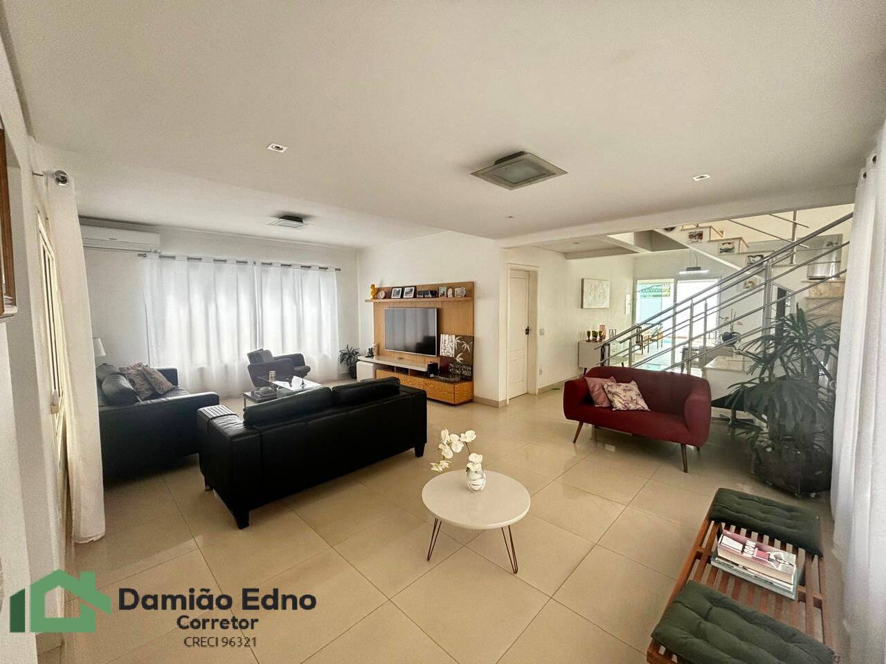 Casa de Condomínio à venda, 275m² - Foto 1