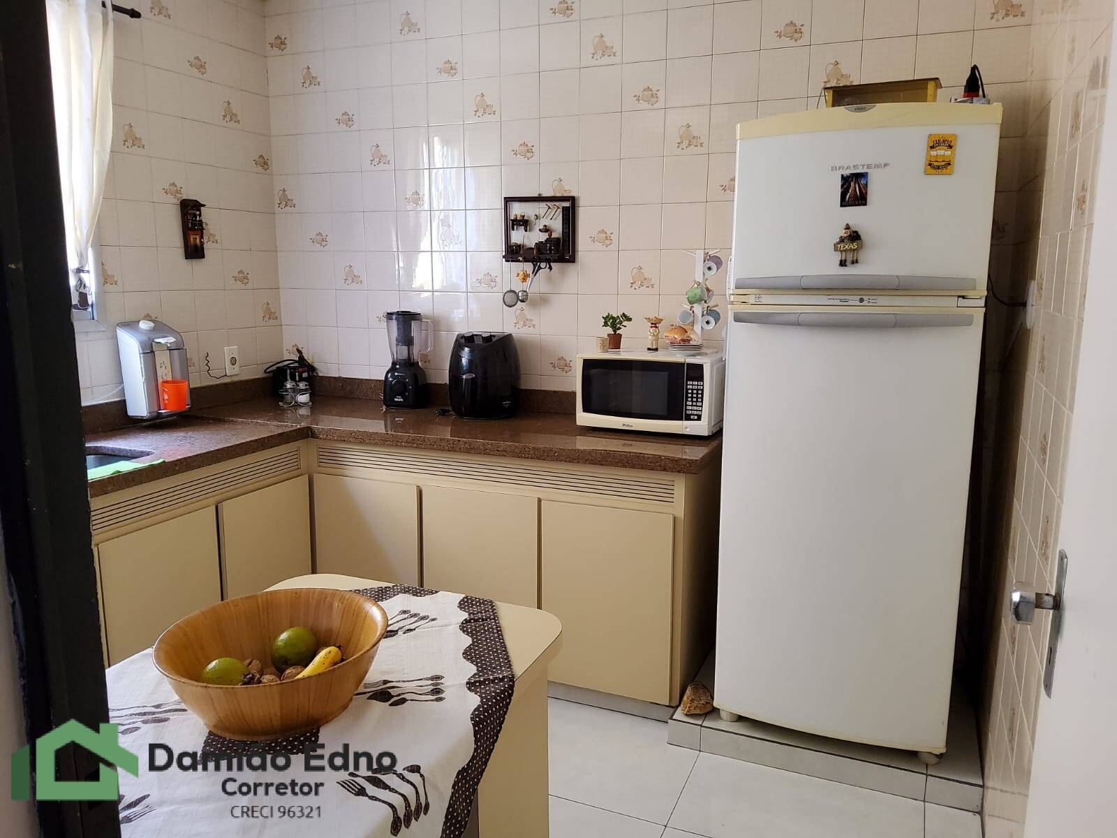 Apartamento à venda com 2 quartos, 69m² - Foto 19