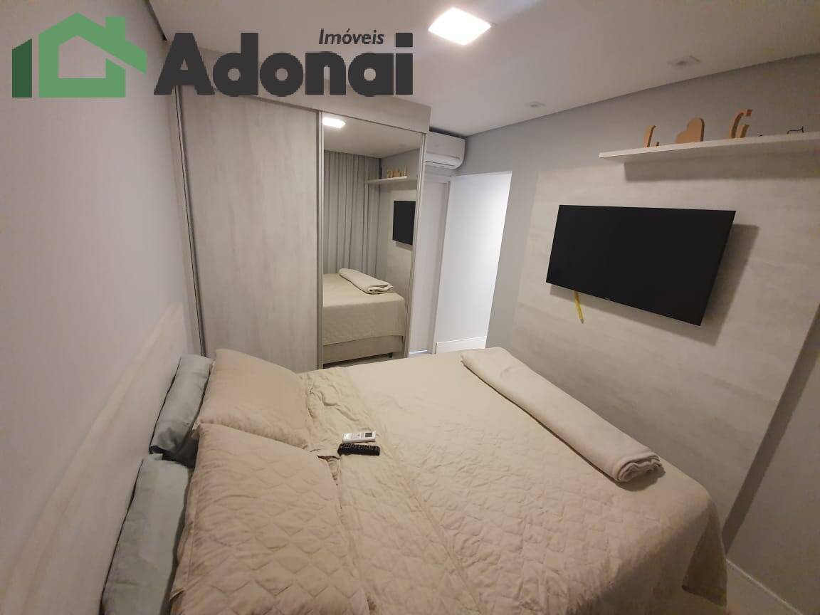 Apartamento à venda com 2 quartos, 72m² - Foto 28