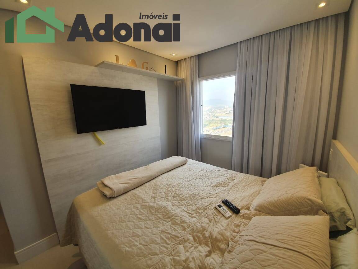 Apartamento à venda com 2 quartos, 72m² - Foto 33