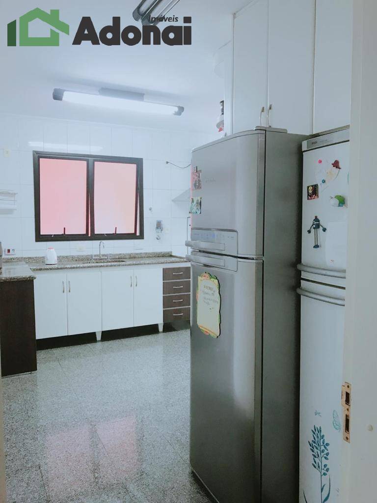 Apartamento à venda com 4 quartos, 183m² - Foto 14