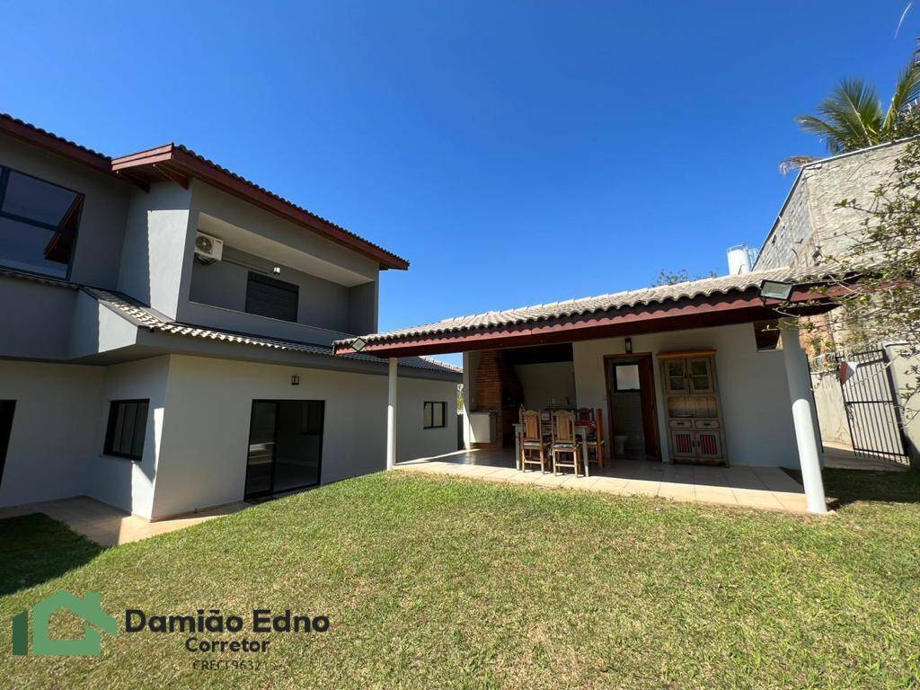 Casa de Condomínio à venda com 3 quartos, 400m² - Foto 10